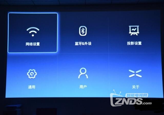 在家就可以看大片——极米Z4Air智能投影评测