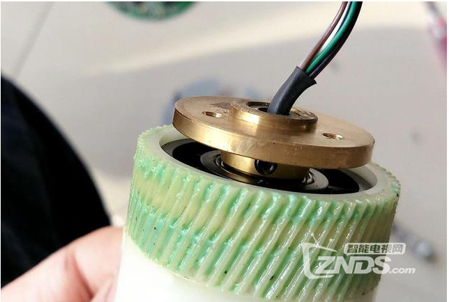 电子与机械的完美结合——三星高速球机SSC-643AP拆解