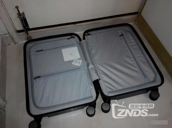 小米90分旅行箱 开箱简评