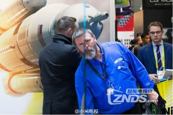 小米电视4亮相CES 众多外媒惊讶脸好评
