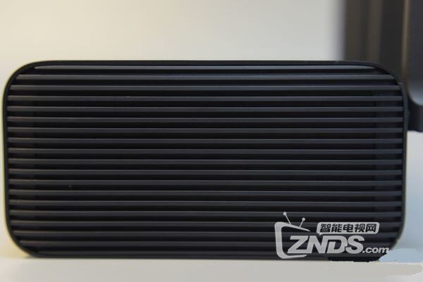 近乎完美的家用NAS替代品——小米路由器HD体验评测
