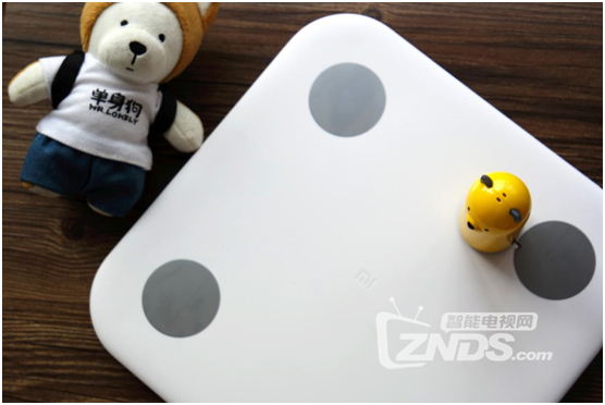 有品S1 Pro VS 小米体脂秤 199元的终极对决