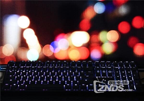 ikbc F-108 RGB 幻彩背光机械键盘评测