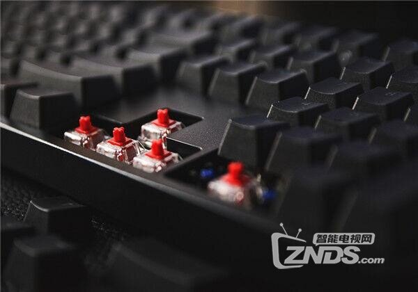 ikbc F-108 RGB 幻彩背光机械键盘评测