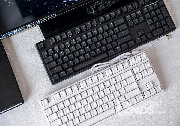 ikbc F-108 RGB 幻彩背光机械键盘评测
