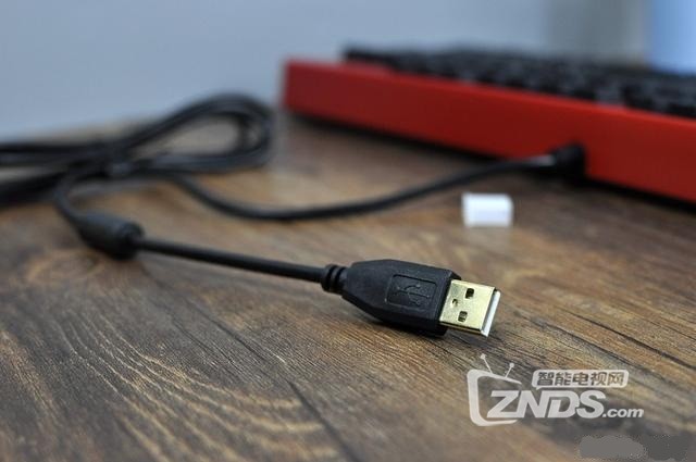 诚意最重要——高斯GS104法拉利侧刻机械键盘评测