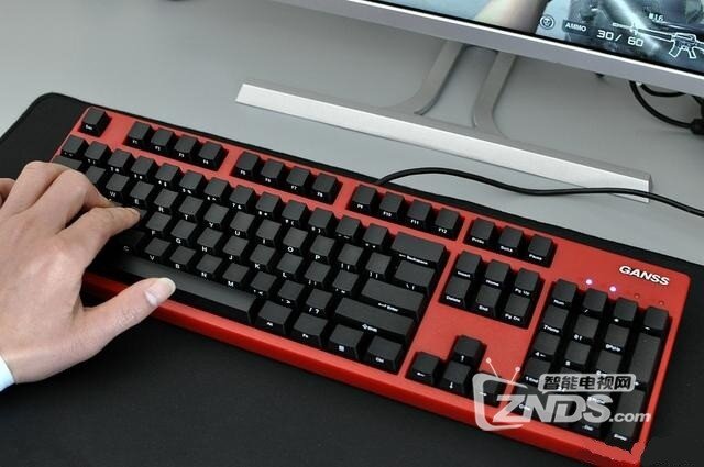 诚意最重要——高斯GS104法拉利侧刻机械键盘评测