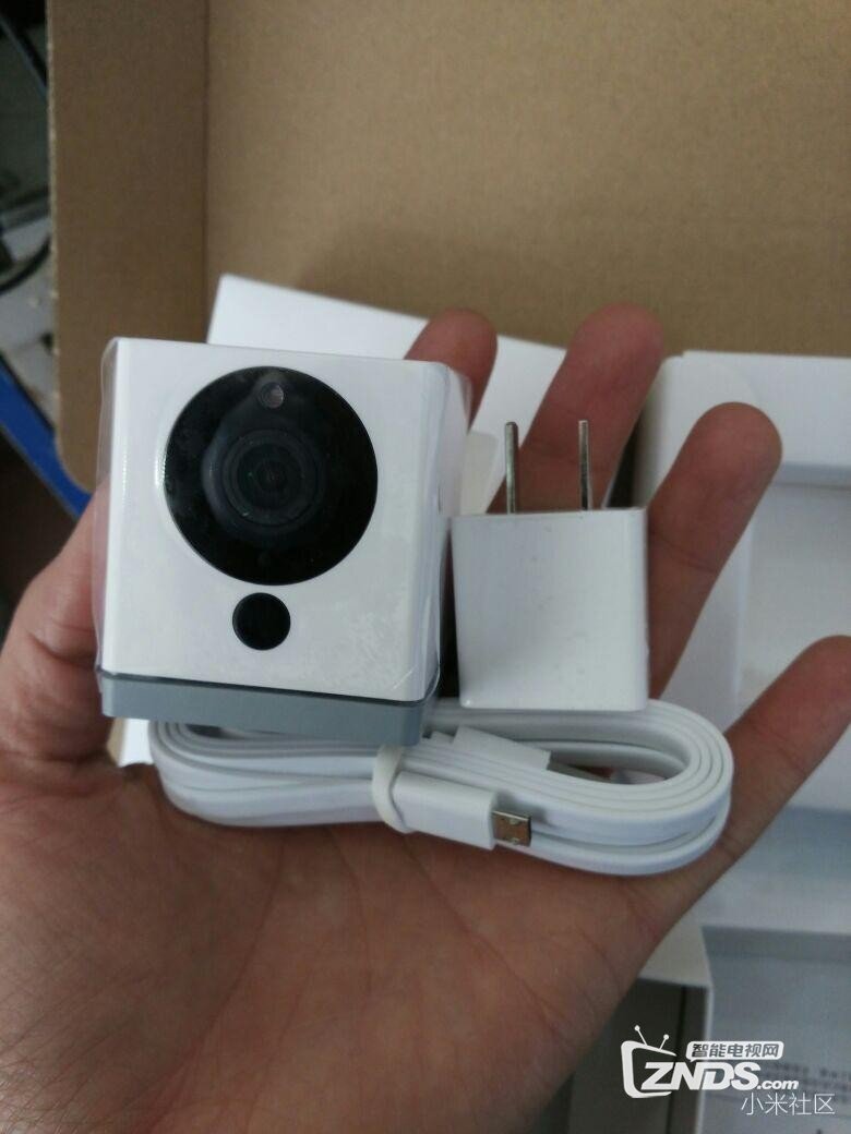 小方智能摄像机拆机图