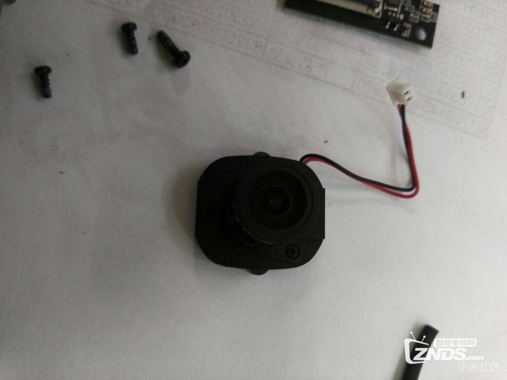 小方智能摄像机拆机图