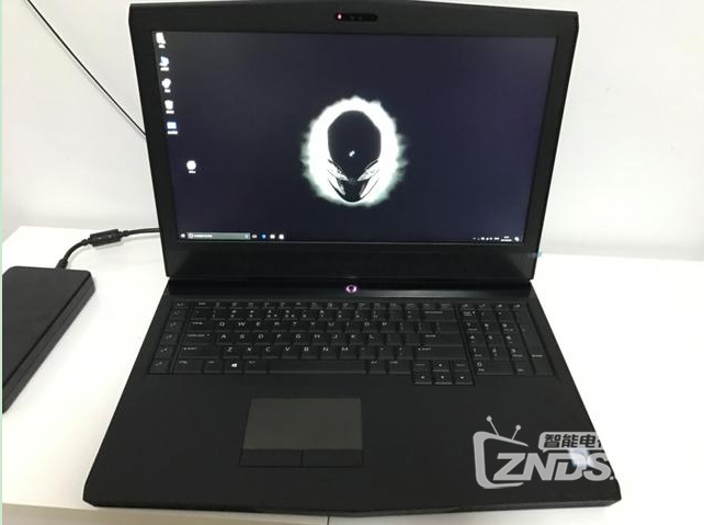 Alienware 17R4开机体验