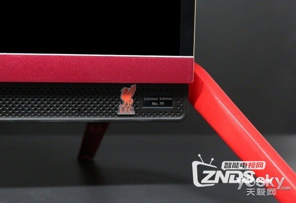 粉丝必买 PPTV65吋利物浦定制电视体验
