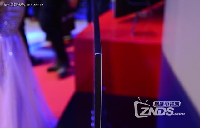 TCL XESS X2评测 看量子点电视现场表现