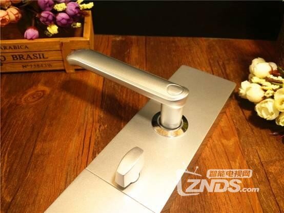 苏宁联合打造--小嘀T750智能锁靠不靠谱