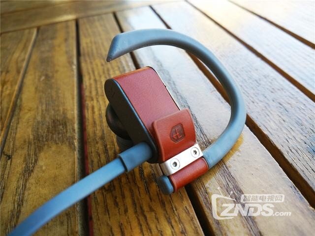 让十里八荒一起来听凉凉——八头牛蓝牙运动套装组合评测
