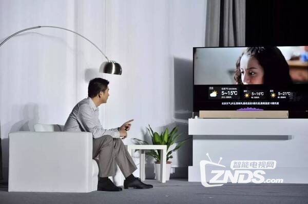 杨元庆亲自代言，联想65英寸智能电视南昌首发