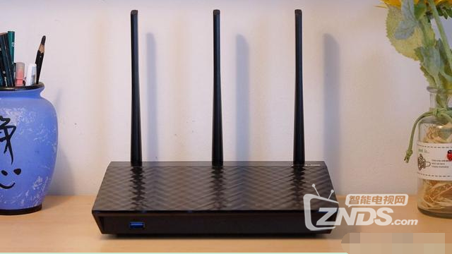 高速上网还需靠谱路由：华硕RT-AC66U B1图赏