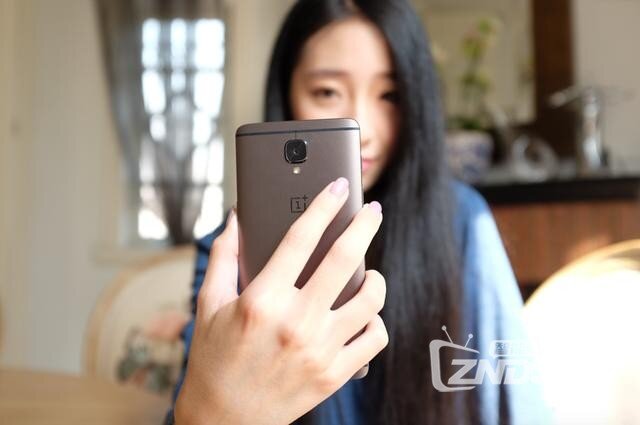 前置也1600w像素 一加手机3T自拍功能实测
