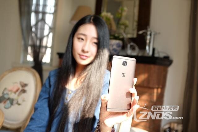 前置也1600w像素 一加手机3T自拍功能实测