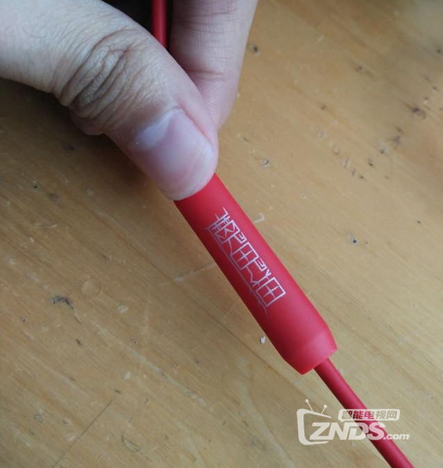 优酷出品魔鬼猫头戴耳机开箱评测