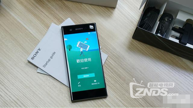 Xperia XA1黑色图赏，索尼味儿的窄边框