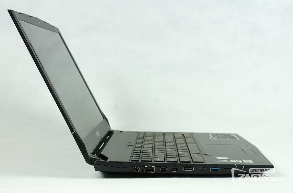 亲民游戏本最新力作——神舟战神z6-kp5s1评测