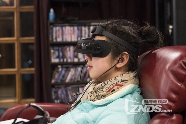 新版嗨镜H2体验：永恒的个人小目标，随身带着3d巨幕影院