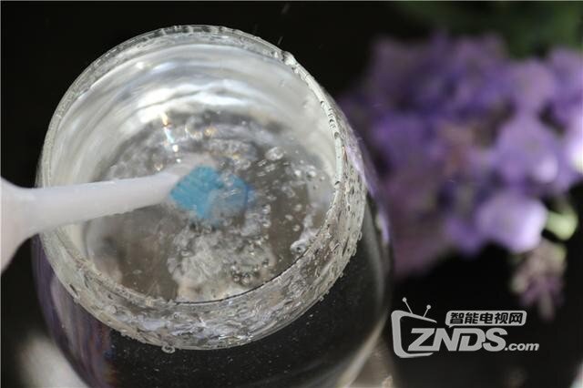 声波电动牙刷能做按摩？不仅深层洁齿更呵护牙龈