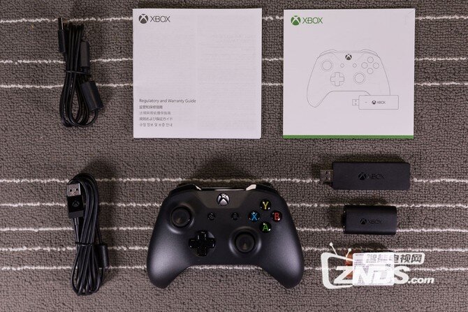 单手柄走天下——微软全新XBOX控制器试玩