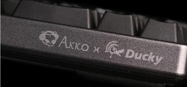 键帽有点甜哦！Akko X Ducky ZERO 3108S机械键盘图赏简评