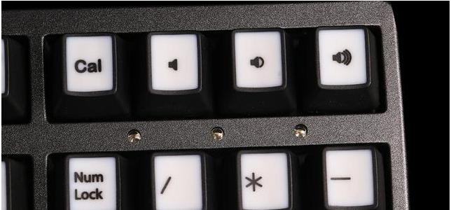 键帽有点甜哦！Akko X Ducky ZERO 3108S机械键盘图赏简评