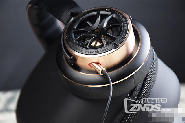 哎呦不错哦 1MORE H1707三单元头戴耳机评测