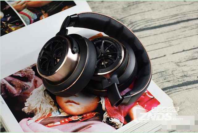 哎呦不错哦 1MORE H1707三单元头戴耳机评测