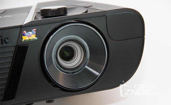 影院级享受——优派家用投影机新贵Pro7827HD评测