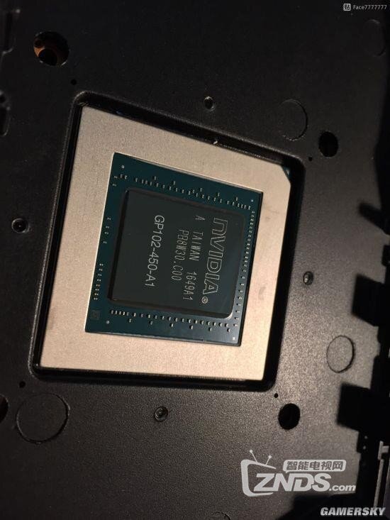 新核弹Titan Xp开箱拆解：游戏跑分很逆天