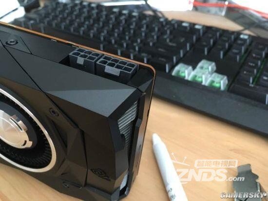 新核弹Titan Xp开箱拆解：游戏跑分很逆天
