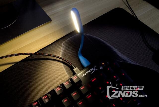 体验HyperX Alloy阿洛伊红轴机械键盘，它为电竞而生