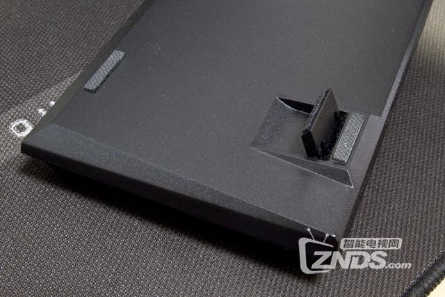 体验HyperX Alloy阿洛伊红轴机械键盘，它为电竞而生