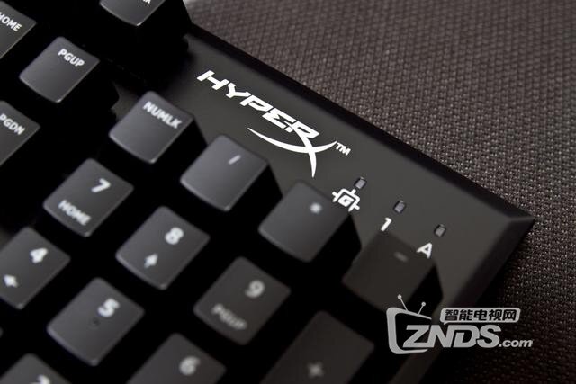 体验HyperX Alloy阿洛伊红轴机械键盘，它为电竞而生
