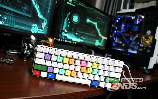 可对键位编程—ikbc Poker II Cherry MX红轴机械键盘体验评测