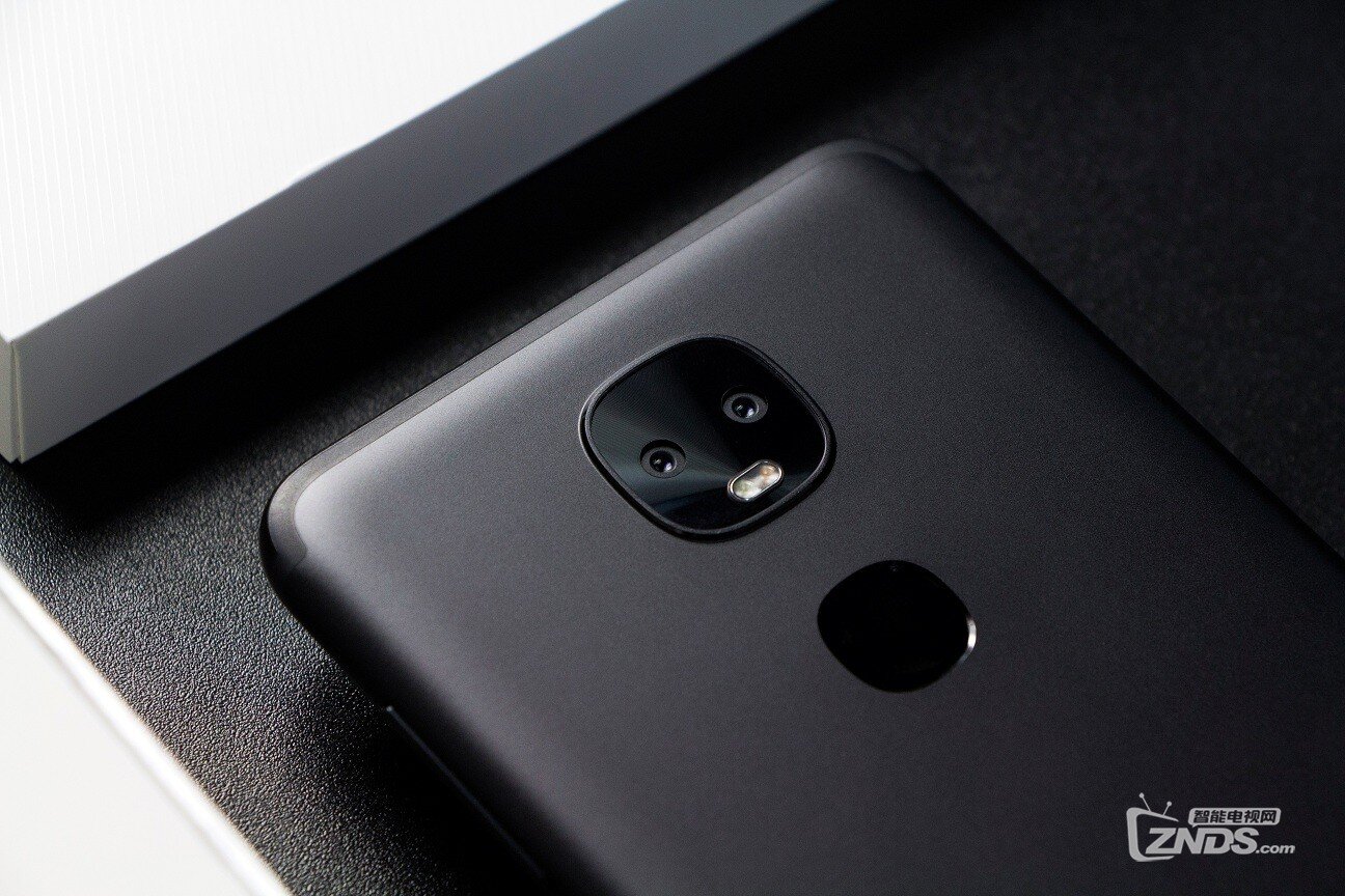 全球首发Helio X27——乐Pro3双摄AI版开箱评测