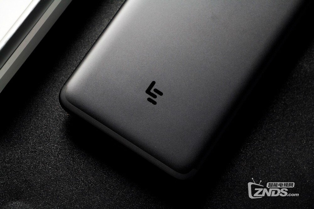 全球首发Helio X27——乐Pro3双摄AI版开箱评测