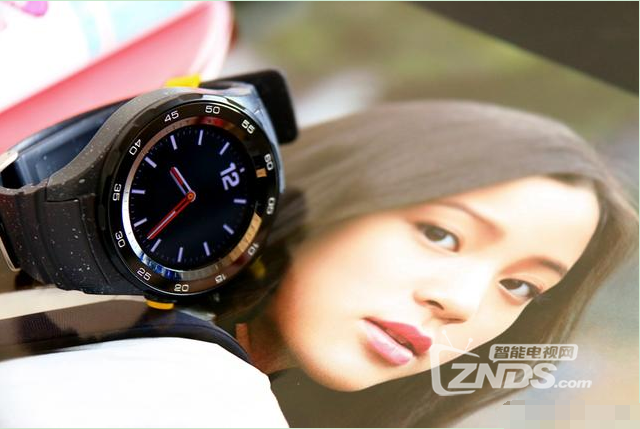 华为Watch2初体验-开箱图赏