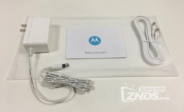MOTO摩路由M2就这样出现了