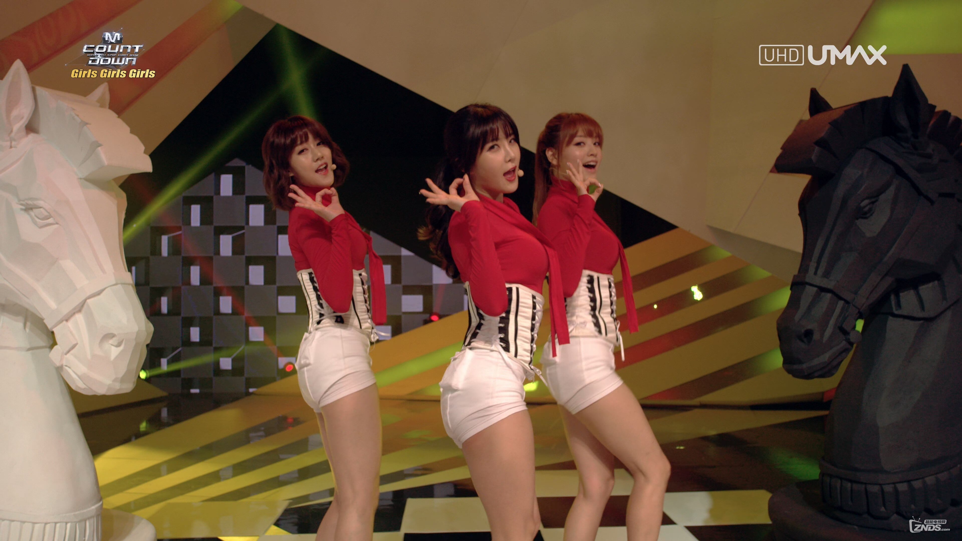RainBow Blaxx - Cha Cha (140710 UMAX MCD Girls Special) UHD.ts_2017_07.jpg