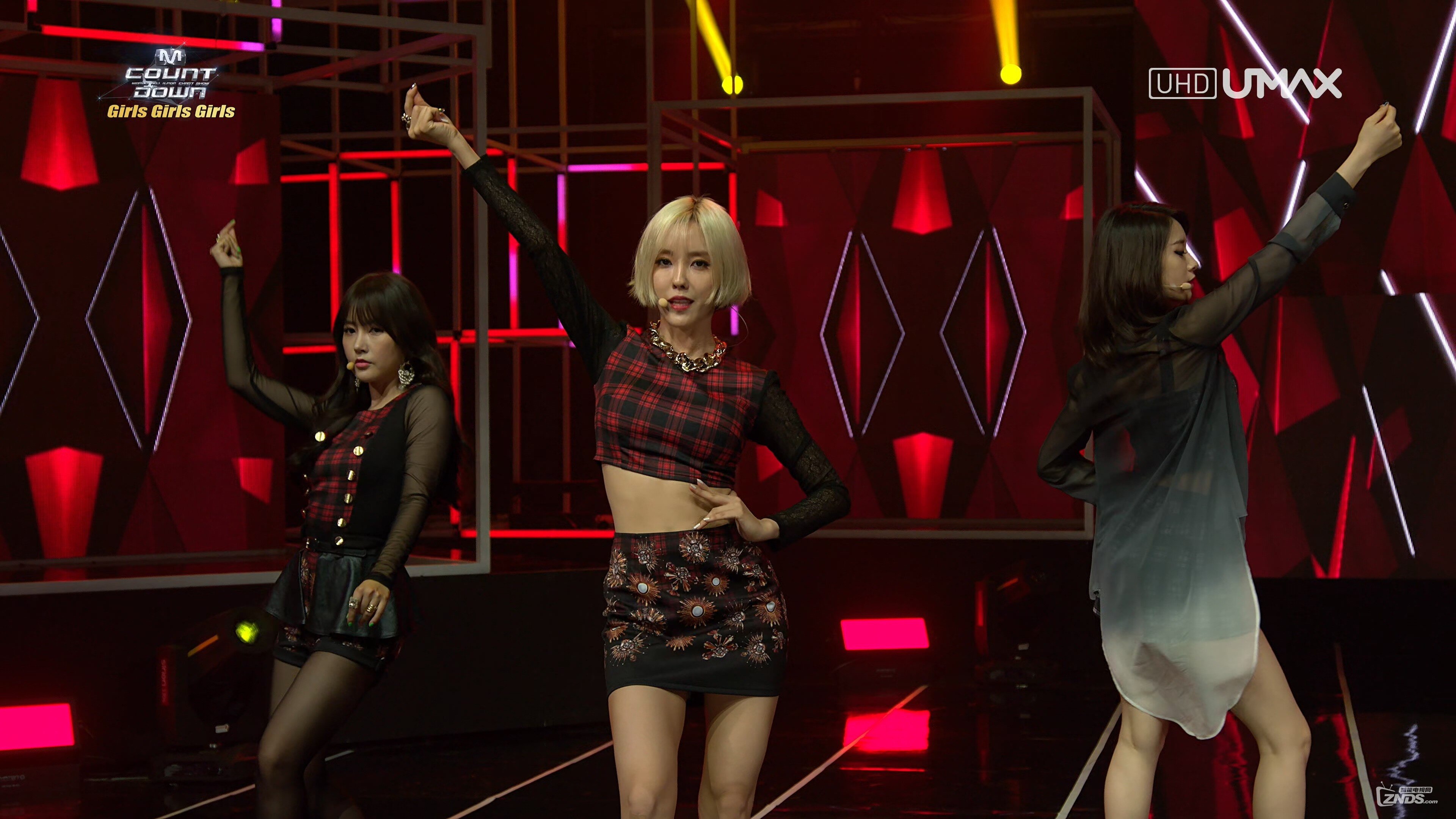 T-ARA - Number 9 (140710 UMAX MCD Girls Special) UHD.ts_2017_03.jpg