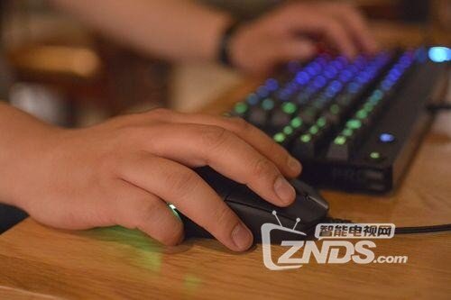 为游戏而生——罗技G Pro键鼠套装评测