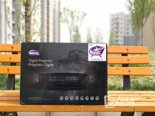 投影界的“色准大师”——明基家用高清投影W2000+评测