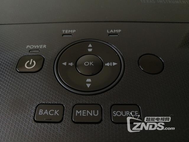 投影界的“色准大师”——明基家用高清投影W2000+评测