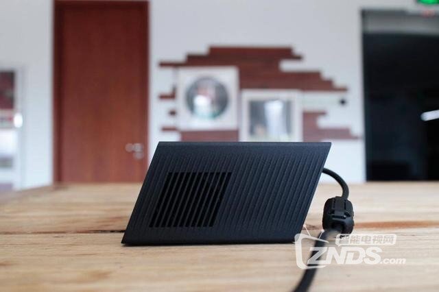 移动的私人影院——微鲸智能投影仪K1 Plus评测