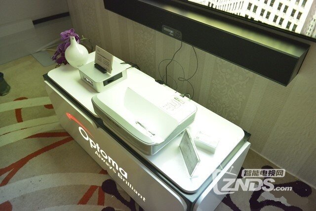 狭路相逢：激光电视和液晶电视相比谁更强？